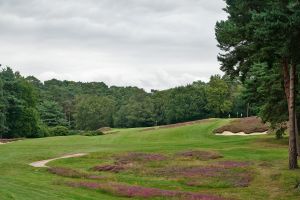 St Georges Hill 18th